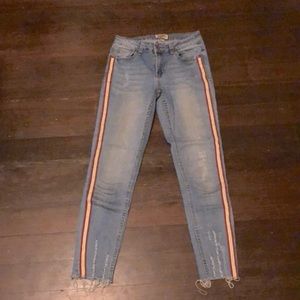 Denim Blvd skinny jeans size small